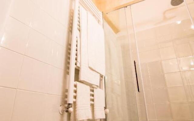 Il Vialetto Nei Sassi