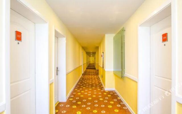 Home Inn (Hangzhou Wen'er Road Xueyuan Road)