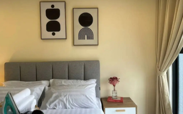 Trion Residence by Emily in Town