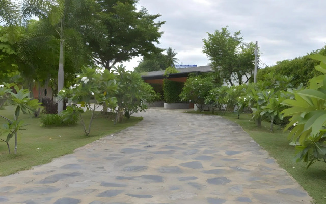 Mittraphap Resort