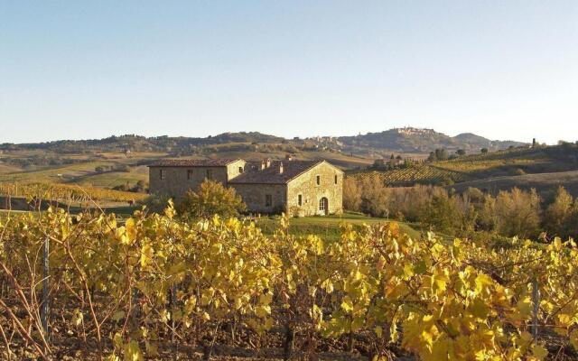 Follonico 4 Suite B&B