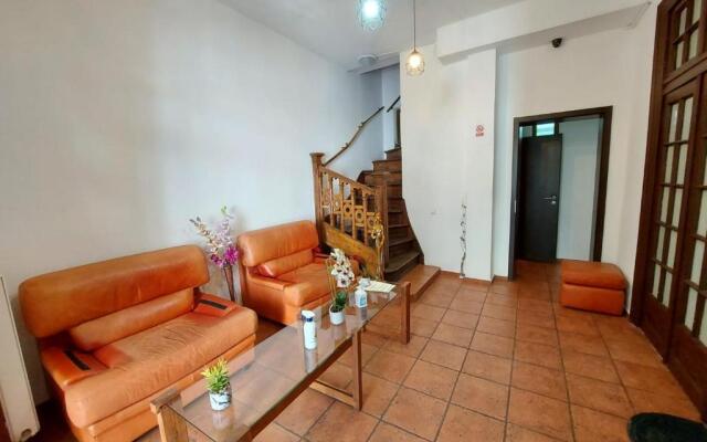 Happy Accomodation