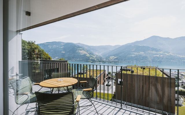 Nikolaus by AvenidA Zell am See