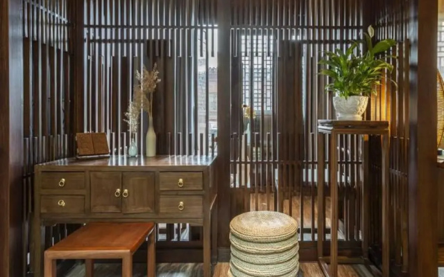 Floral Hotel Yun Jing He Yuan Haidong