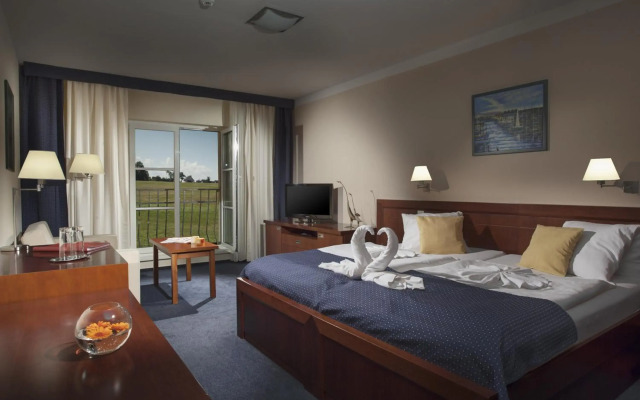 Francis Palace Hotel