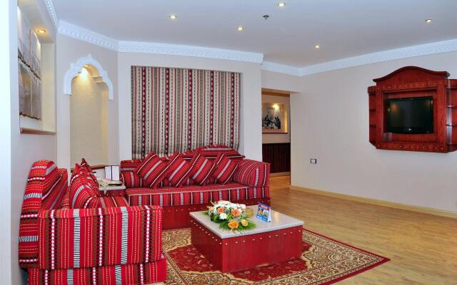 Al Liwan Suites