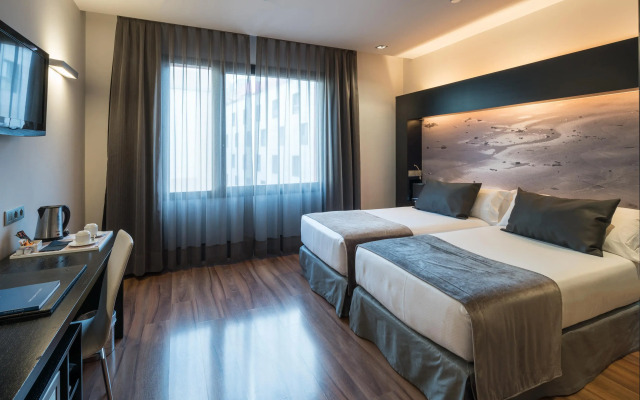 Catalonia Catedral Hotel