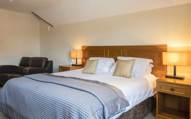 The Stratford Park Hotel & Golf Club