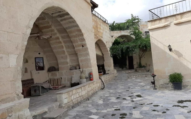 Aziz Cave Hotel