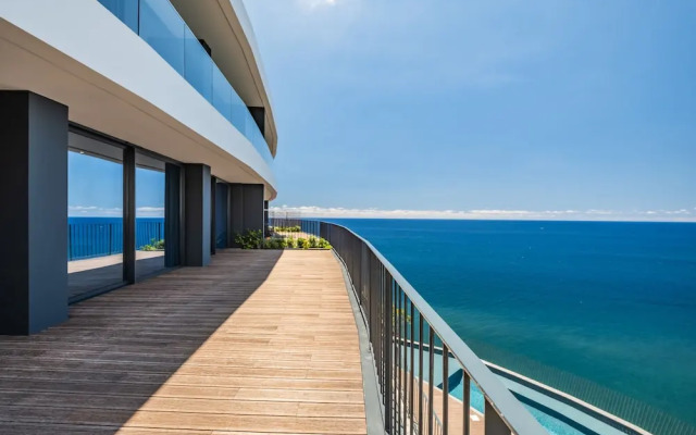 Atlantic Gem by Madeira Sun Travel