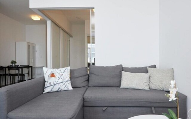 The Ice Condos North Tower by Lavish Suites