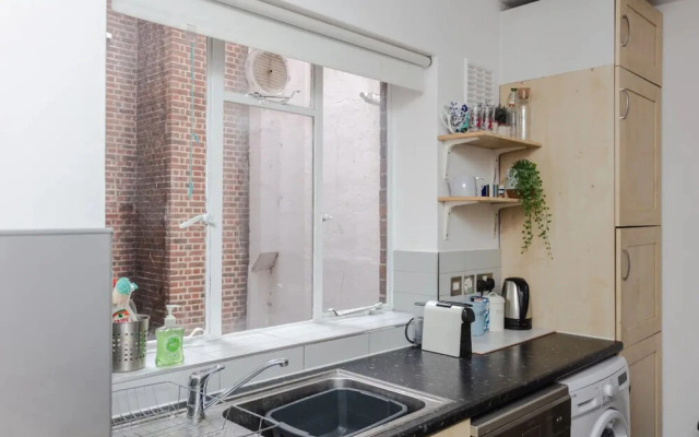 Spacious 2 Bedroom Apartment Near Hampstead Heath