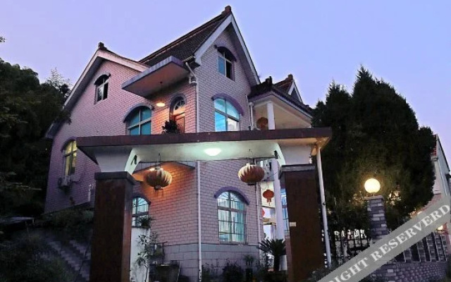 Yizhuge Hotel