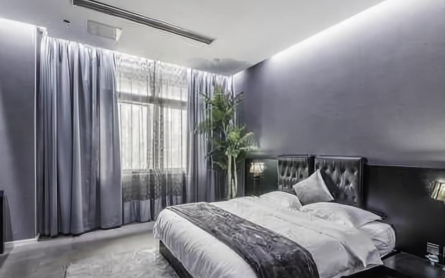 Harcourt Shangshehui Hotel