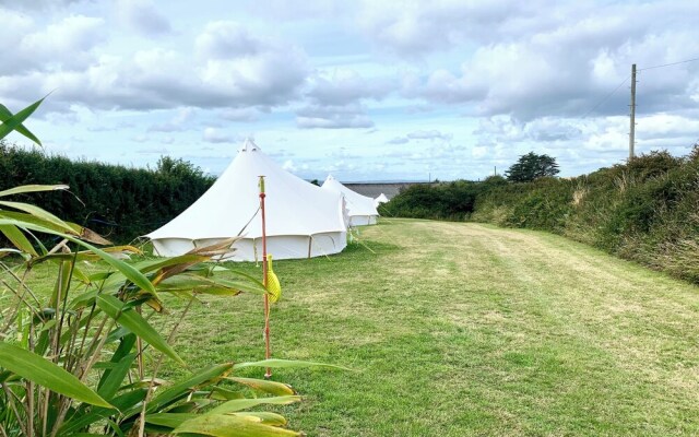 Boutique Luxury Bell Tent Near Torpoint