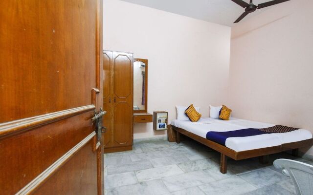 Spot on 49828 Hotel Meenakshi