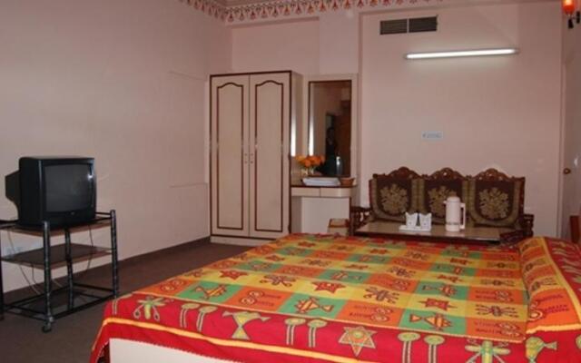 Hotel Surbhi Palace