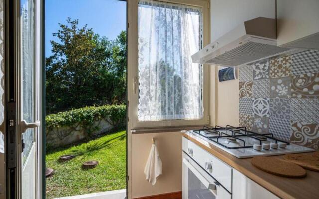 Romantic Apartment With Hot Tub