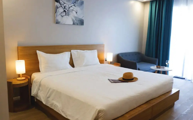 Le Cap Hotel & Apartment