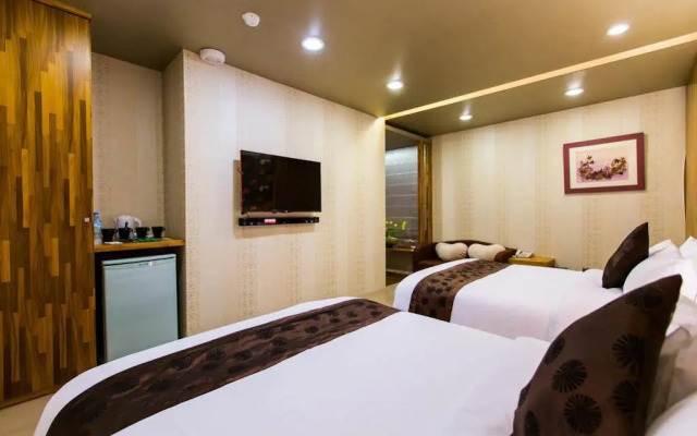 Lian Guan Inn