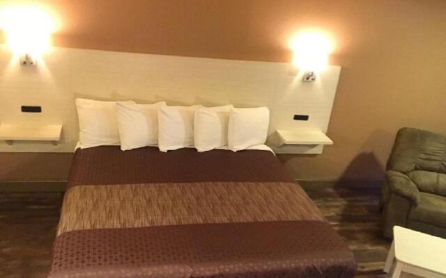 River Valley Motor Inn