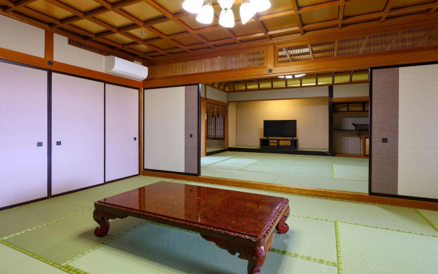 Ooedo Onsen Monogatari Premium Yamashitaya