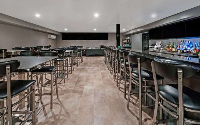 Americas Best Value Inn Foxboro