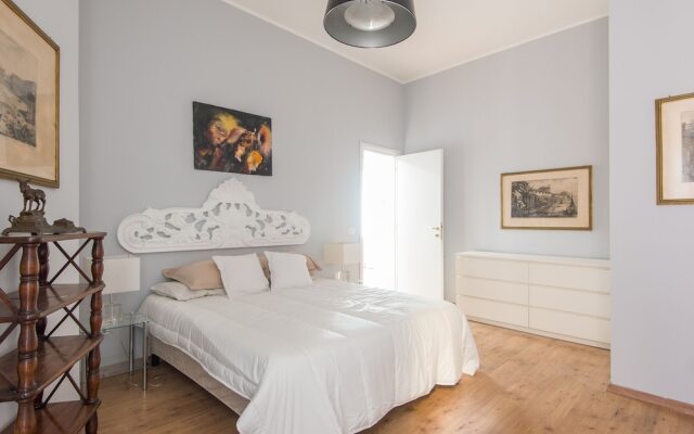 Luxury Apartment Auditorium