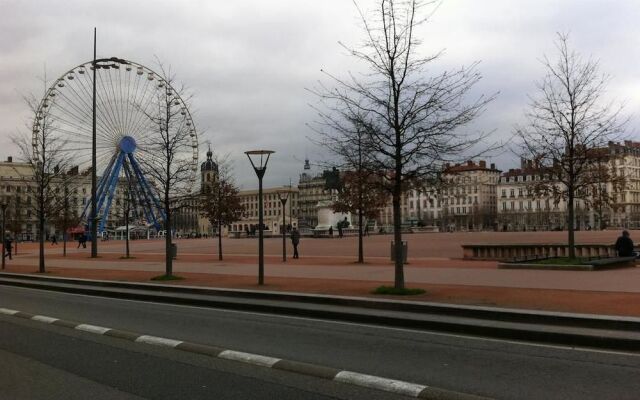 Appartements Place Bellecour