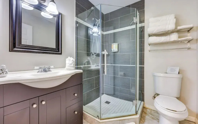 Upscale Apartment in Downtown St Augustine!
