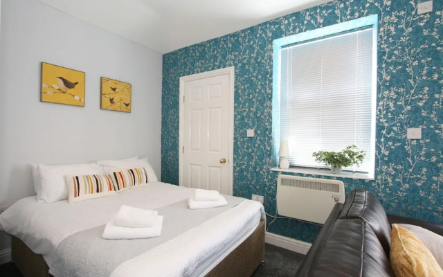 Central Serviced Apartments