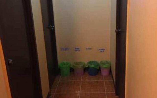 Pines Mansion II House