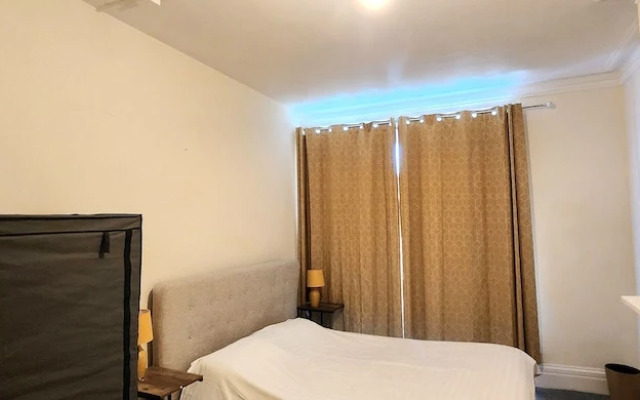 Ashford Cozy Apartment in Town Centre