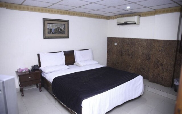 Mars Hotel