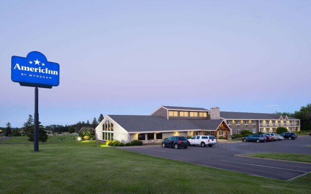AmericInn Two Harbors