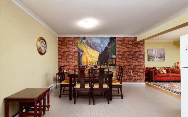 Cozy 3bdr in North Vancouver