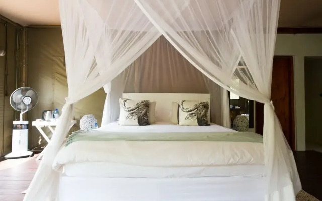 Ngama Tented Safari Lodge