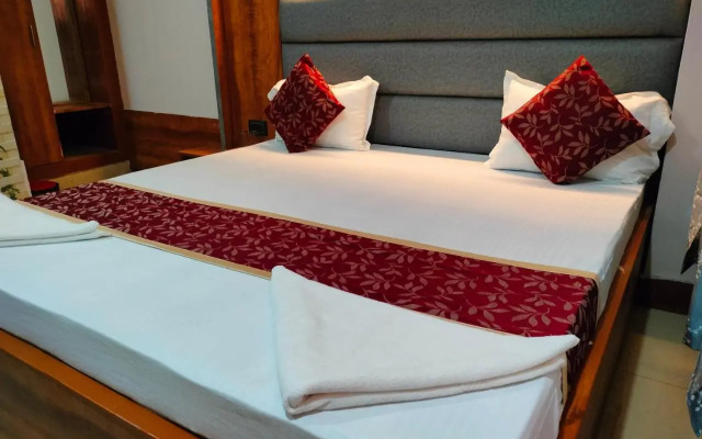 1 BR Guest house in Lakhtokia, Guwahati, by GuestHouser (39A9)