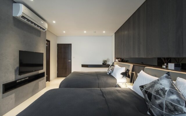 Cozy Inn