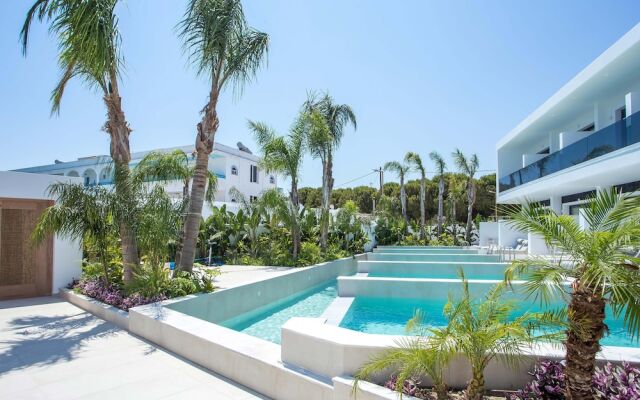 Vanik Suites