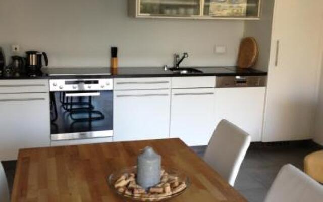 Arnold A, Chalet