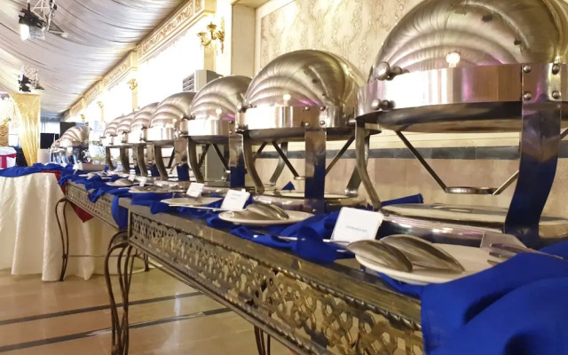Hotel Grand Arena