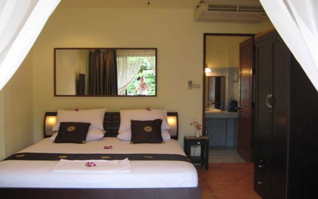 The Waterfront Hotel at Fisherman's Village