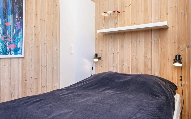 6 Person Holiday Home in Hemmet