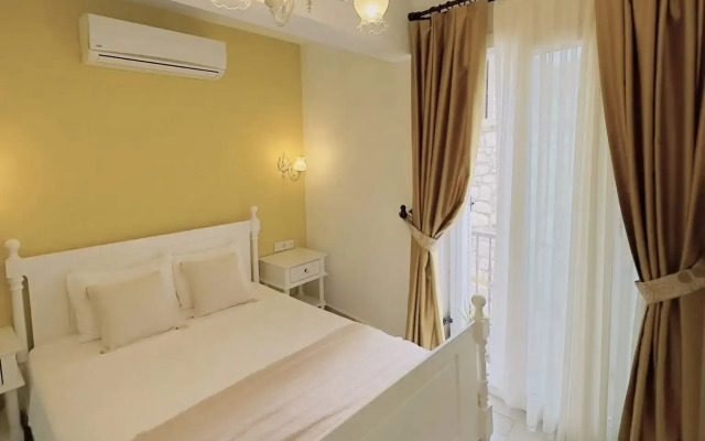 Selin Hotel
