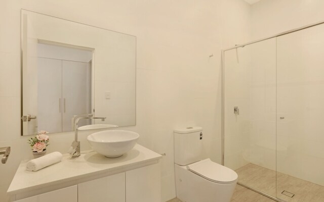 Greenacre Villas - Sydney