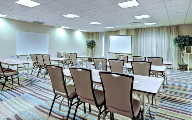 Fairfield Inn & Suites by Marriott Edison-South Plainfield