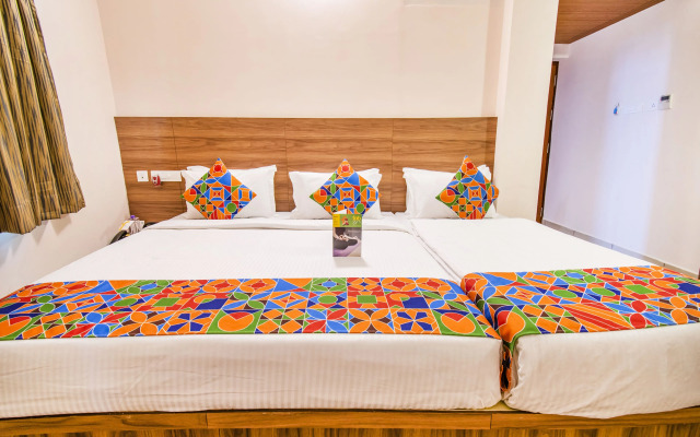 Fabhotel Radha Residency