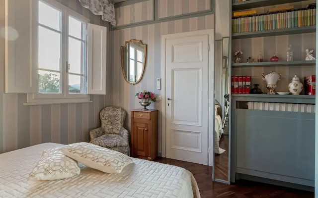 Casa Emy in Lucca With 3 Bedrooms and 2 Bathrooms