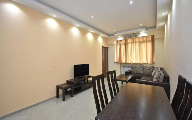 Rent Inn Yerevan (Rent Inn Yerevan) on Nalbandian Street